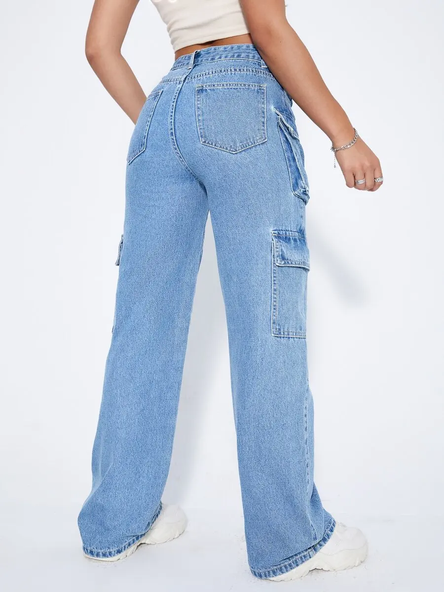 High Waist Flap Pocket Side Cargo Jeans For Women
High Waist Flap Pocket Side Cargo Jeans For Women
