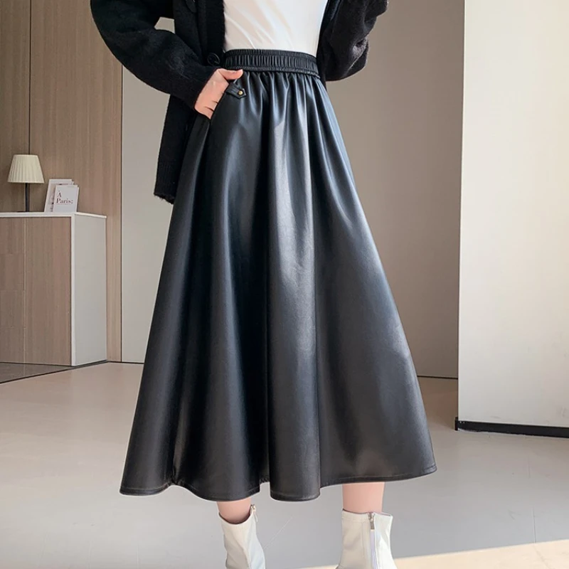 Autumn Winter Vintage Black PU Leather High Waist Women's Umbrella Midi Skirts Pocket 2025 New Button Loose A-line Skirts Female 
Autumn Winter Vintage Black PU Leather High Waist Women's Umbrella Midi Skirts Pocket 2025 New Button Loose A-line Skirts Female