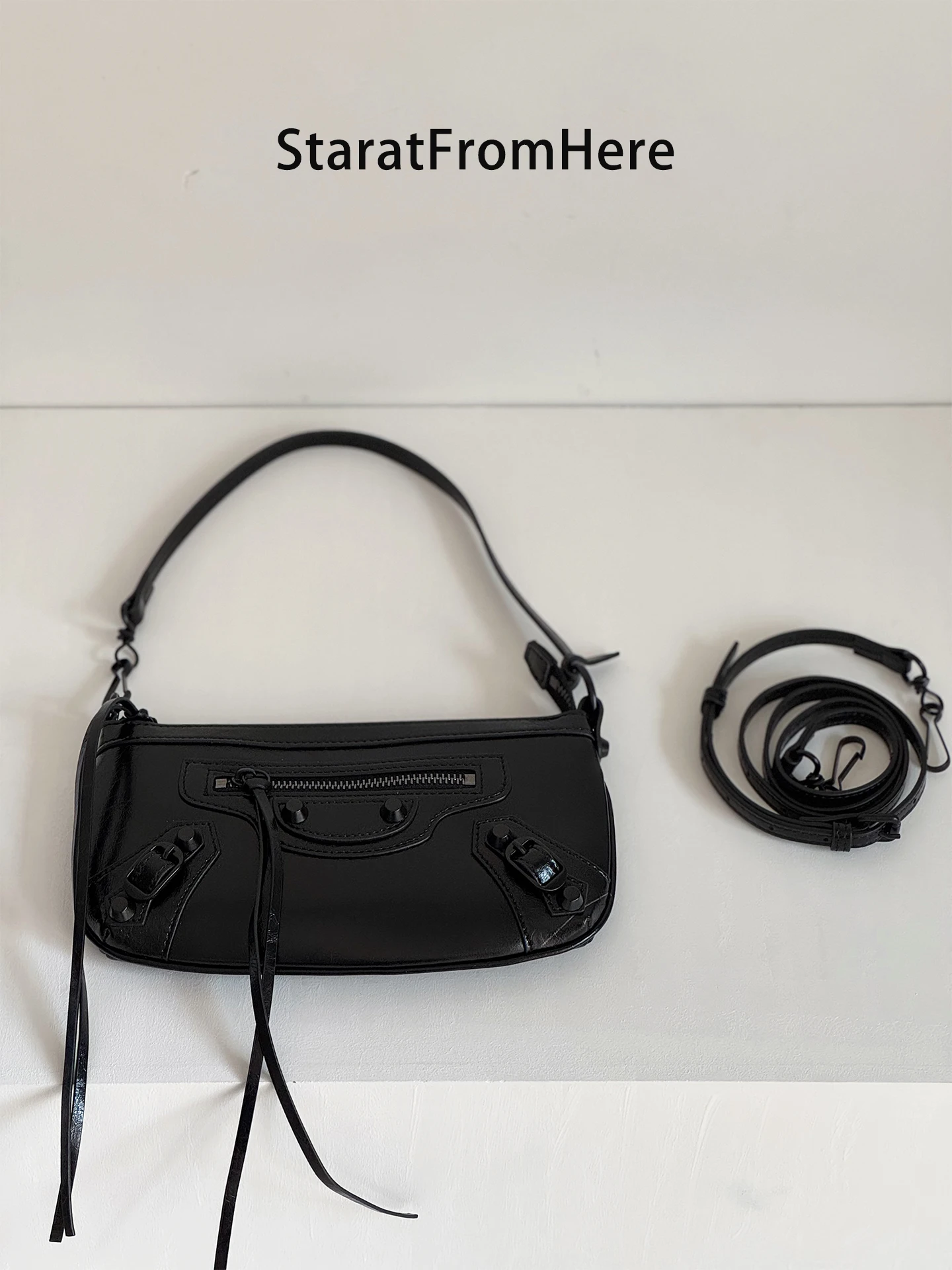 StartFromHere Мотоциклетная замшевая сумка подмышки Женская модная маленькая сумка через плечо Масло-воск Кожаная сумка для маджонга Повседневная простая...
StartFromHere Мотоциклетная замшевая сумка подмышки Женская модная маленькая сумка через плечо Масло-воск Кожаная сумка для маджонга Повседневная простая...