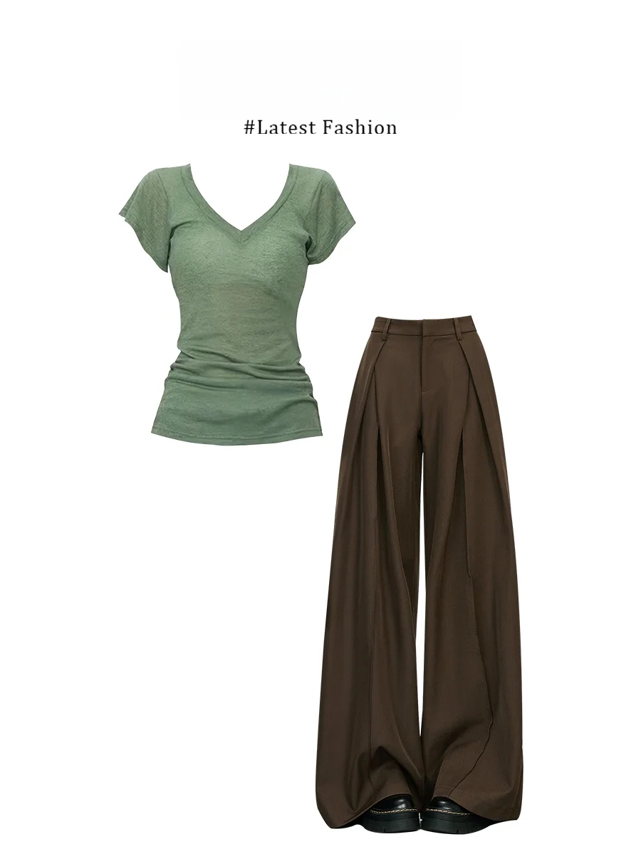 Parkyeon Premium Korean Style V-Neck Short Sleeve T-Shirt Top with Casual Pants Set Women's Fashion Summer Outfit
Parkyeon Premium Korean Style V-Neck Short Sleeve T-Shirt Top with Casual Pants Set Women's Fashion Summer Outfit