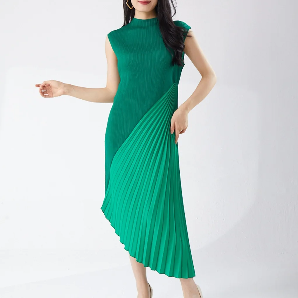 High Quality Summer Midi Dress for Women Stretch Sleeveless Pleated Dress with High Neck Printed Decoration Fabric Weaving
High Quality Summer Midi Dress for Women Stretch Sleeveless Pleated Dress with High Neck Printed Decoration Fabric Weaving