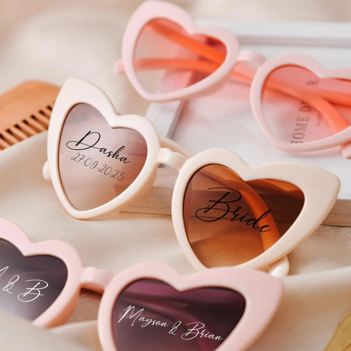 10PCS Heart-Shaped Shades with Personal Touch: Unforgettable Bridal Party Keepsake
10PCS Heart-Shaped Shades with Personal Touch: Unforgettable Bridal Party Keepsake
