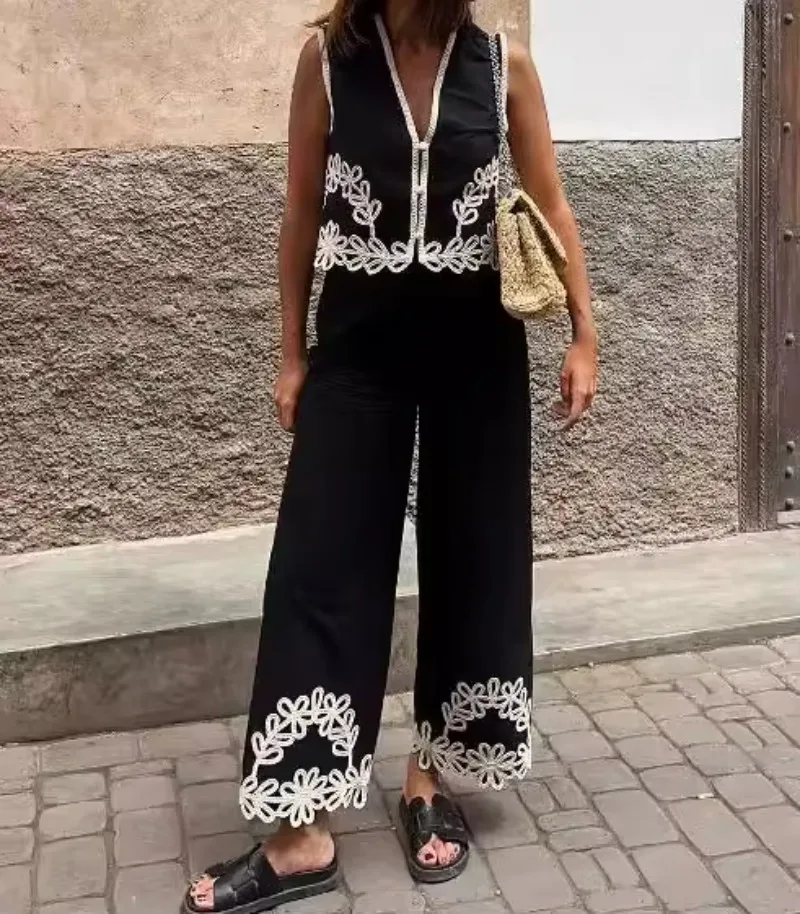 Vintage Cotton Linen Vest Pant Sets Sleevesless Loose Wide Leg Pant Summer Embroidered Women Two Peiece Clothes Fashion 2024
Vintage Cotton Linen Vest Pant Sets Sleevesless Loose Wide Leg Pant Summer Embroidered Women Two Peiece Clothes Fashion 2024