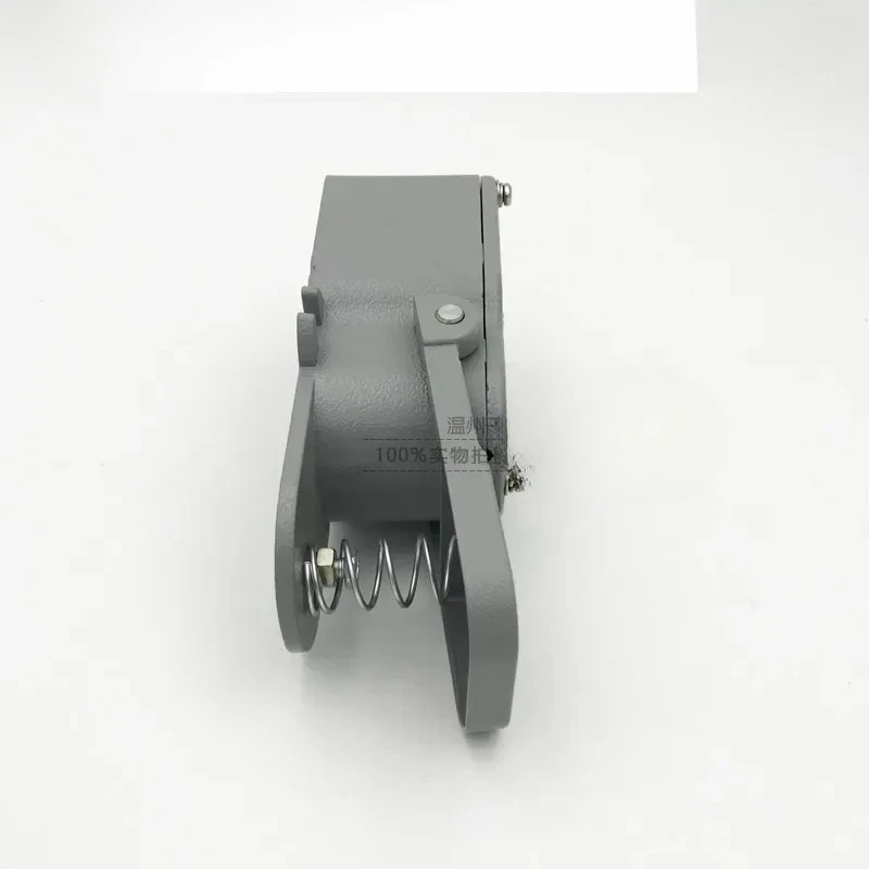 Variable frequency motor variable speed control continuously variable speed 4.7K 10K 22K resistance potentiometer foot switch
Variable frequency motor variable speed control continuously variable speed 4.7K 10K 22K resistance potentiometer foot switch