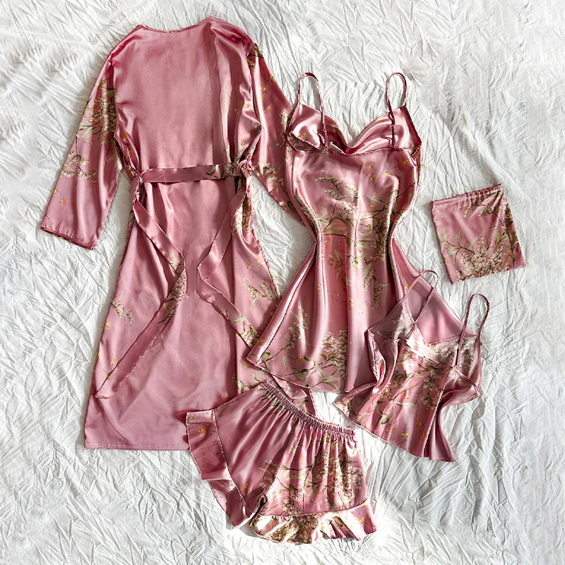 Женский пижамный комплект из пяти предметов, элегантная домашняя одежда, четырехсезонная ночная рубашка, шорты на подтяжках, юбка с принтом, простой и стильный
Женский пижамный комплект из пяти предметов, элегантная домашняя одежда, четырехсезонная ночная рубашка, шорты на подтяжках, юбка с принтом, простой и стильный