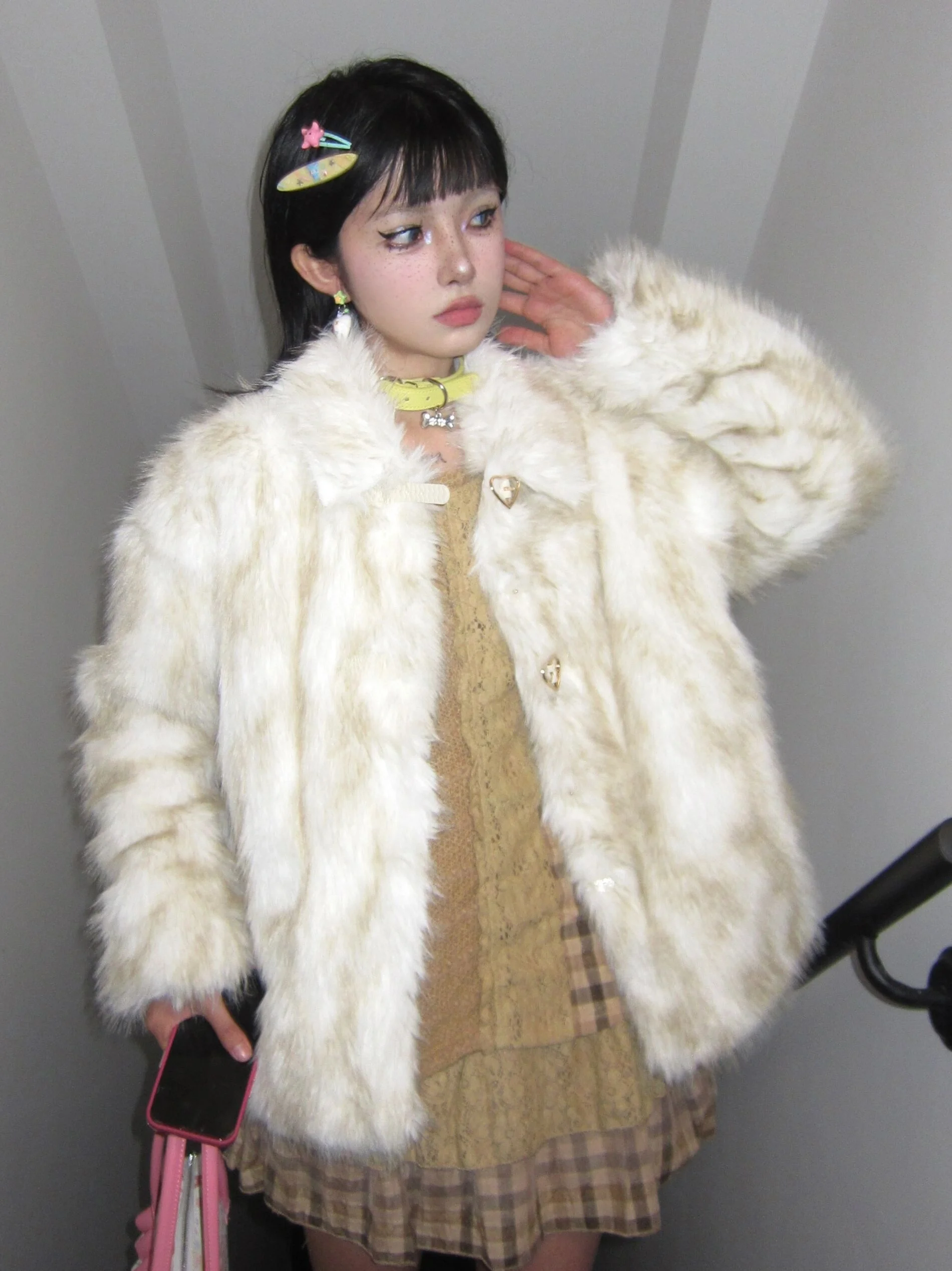 Sweet Cute ort Thiened Fur Coat Women's Dyeing Leather Jaet Korean Sle Commute Faion Winter Warm Fluffy Top
Sweet Cute ort Thiened Fur Coat Women's Dyeing Leather Jaet Korean Sle Commute Faion Winter Warm Fluffy Top