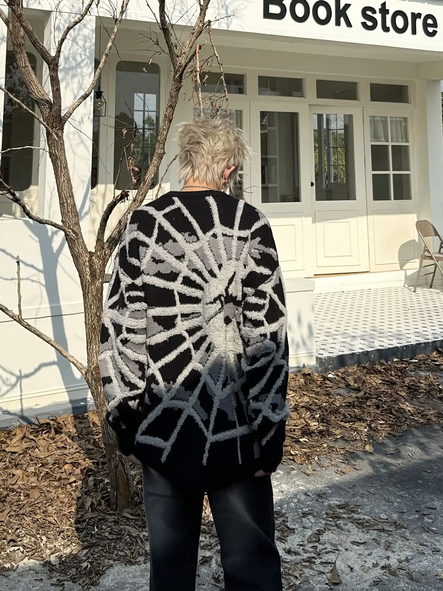 2023 American Spider Jacquard Round Neck Sweater Men's Women's Autumn/Winter Lazy Trendy Oversize Knit winter clothes pullover
2023 American Spider Jacquard Round Neck Sweater Men's Women's Autumn/Winter Lazy Trendy Oversize Knit winter clothes pullover