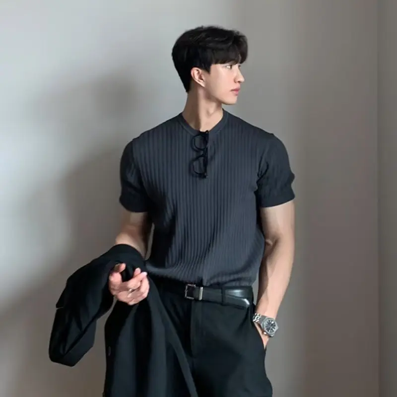 Summer Thin Ice Silk Short Sleeve Knitted Shirt Men's Korean Style Fashion Slim Fit round Neck T-Shirt Half Sleeve Trendy Top
Summer Thin Ice Silk Short Sleeve Knitted Shirt Men's Korean Style Fashion Slim Fit round Neck T-Shirt Half Sleeve Trendy Top