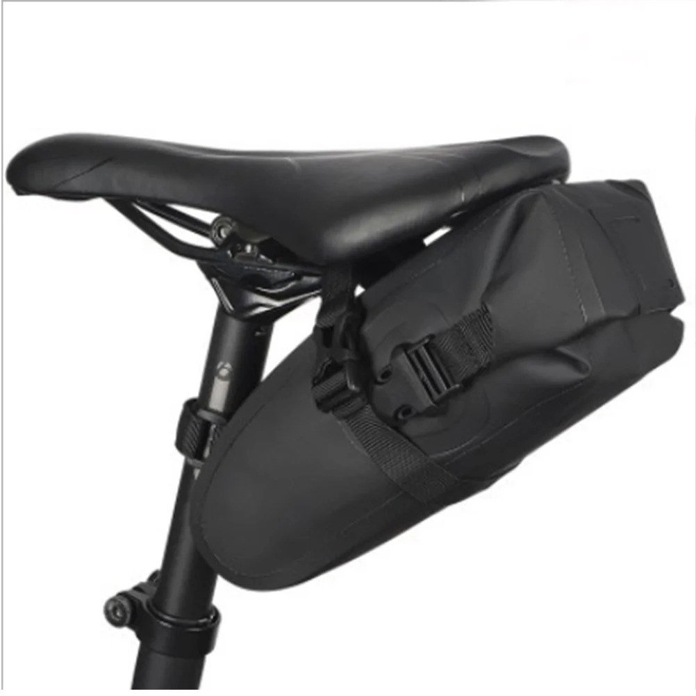 Waterproof Bike Backseat Bag Durable Nylon Large Capacity Tail Bag Cycling Storage Organizer Black Bike Luggage 
Waterproof Bike Backseat Bag Durable Nylon Large Capacity Tail Bag Cycling Storage Organizer Black Bike Luggage