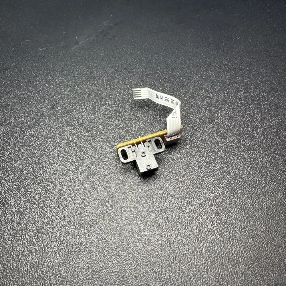 2181518 ЭНКОДЕР ДЛЯ EPSON L1110 L3100 L3101 L3110 L3115 L3116 L3150 L3151 L3156 L3160 L4150 L4160 L4167 L5190*1
2181518 ЭНКОДЕР ДЛЯ EPSON L1110 L3100 L3101 L3110 L3115 L3116 L3150 L3151 L3156 L3160 L4150 L4160 L4167 L5190*1