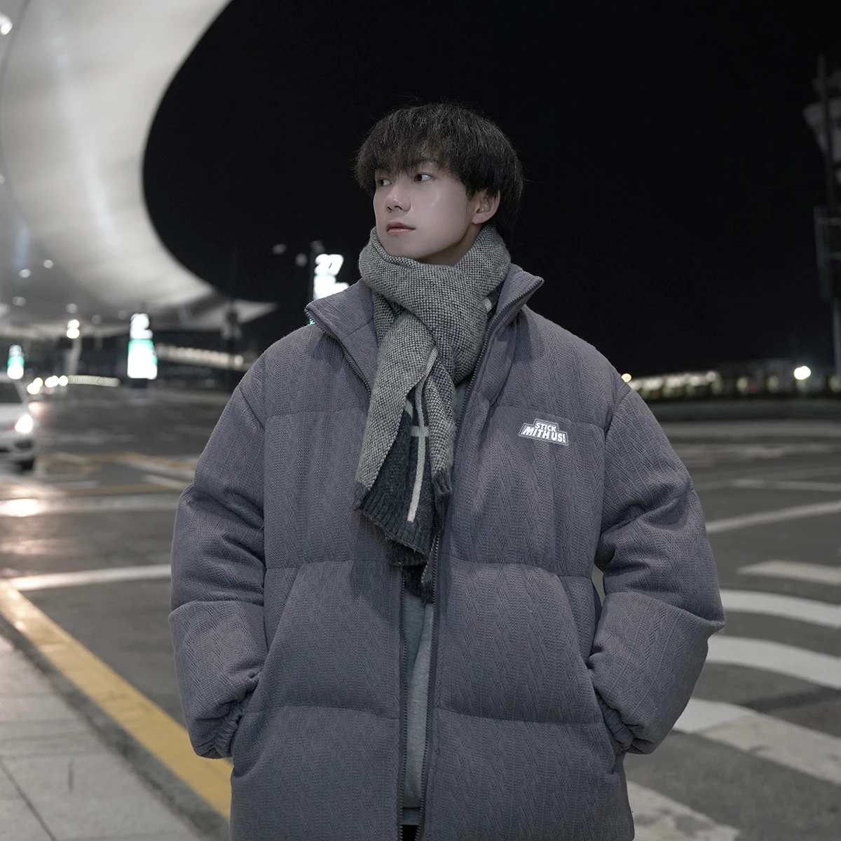 High-End Japanese Sle y Men's Thiened Cotton Jaet Wrinkle Texture Warmth Outerwear Casual Pure Color Zipper Closure
High-End Japanese Sle y Men's Thiened Cotton Jaet Wrinkle Texture Warmth Outerwear Casual Pure Color Zipper Closure