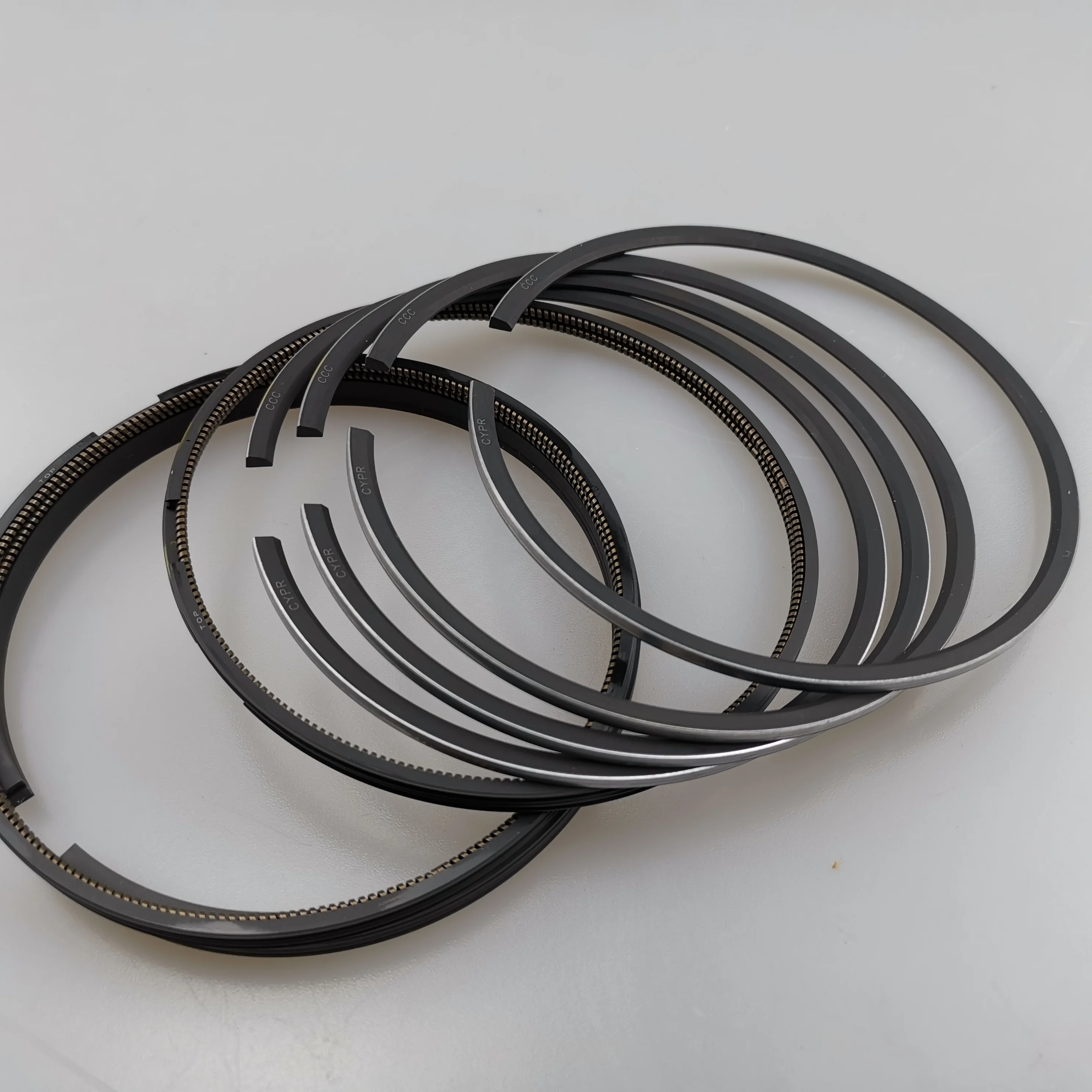 SAIC MAXUS V80 2.5T Original Piston Ring C00014713 C00054515 2092372
SAIC MAXUS V80 2.5T Original Piston Ring C00014713 C00054515 2092372