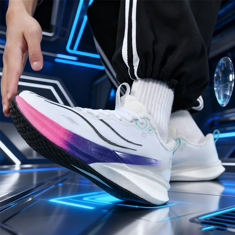 Autumn and Winter Leather-Covered Velvet Sneakers, New Style Rotating Button Men's Shoes, Racing Shock-Absorbing Running Shoes
Autumn and Winter Leather-Covered Velvet Sneakers, New Style Rotating Button Men's Shoes, Racing Shock-Absorbing Running Shoes