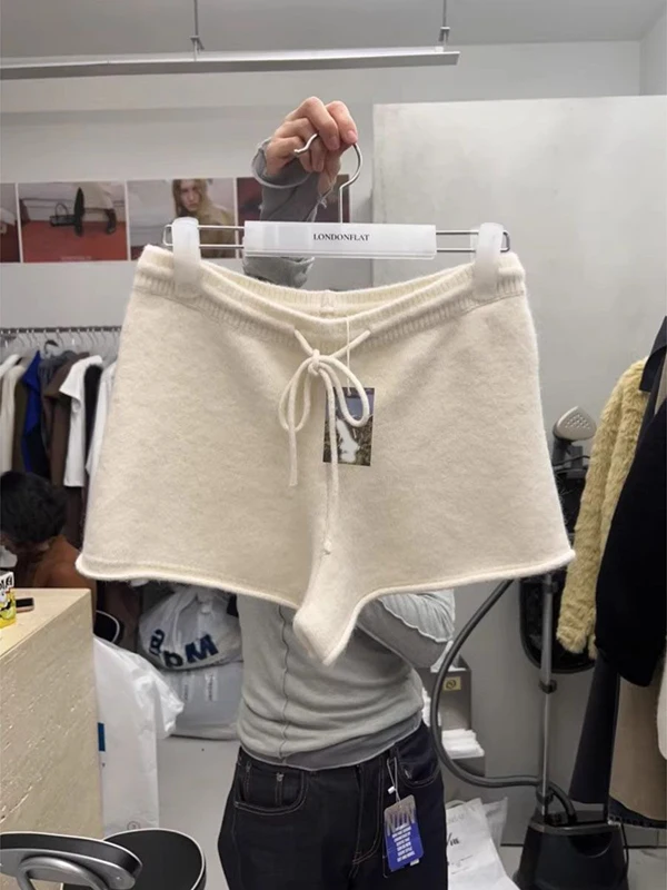 Korean Sle High Waist Cuffed Knitted Wide Leg Pants orts Women's Trendy Autumn Winter New Arrival Casual Straight Leg Pants
Korean Sle High Waist Cuffed Knitted Wide Leg Pants orts Women's Trendy Autumn Winter New Arrival Casual Straight Leg Pants