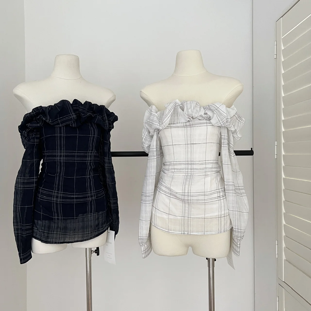 2025 Autumn Winter Women Shoujo Vintage Shirt Slash Neck Plaid Blouse Long Sleeve Tops 2000s New In Design Gyaru Coquette Kpop
2025 Autumn Winter Women Shoujo Vintage Shirt Slash Neck Plaid Blouse Long Sleeve Tops 2000s New In Design Gyaru Coquette Kpop