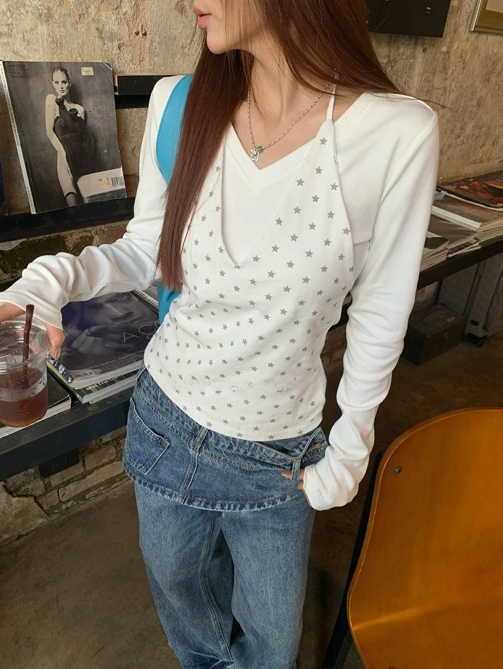 Slim Fit Long Sleeve T-Shirt Women's V-neck Star Print Casual Fashion Cotton Polyester Blend Spring Summer Streetwear
Slim Fit Long Sleeve T-Shirt Women's V-neck Star Print Casual Fashion Cotton Polyester Blend Spring Summer Streetwear