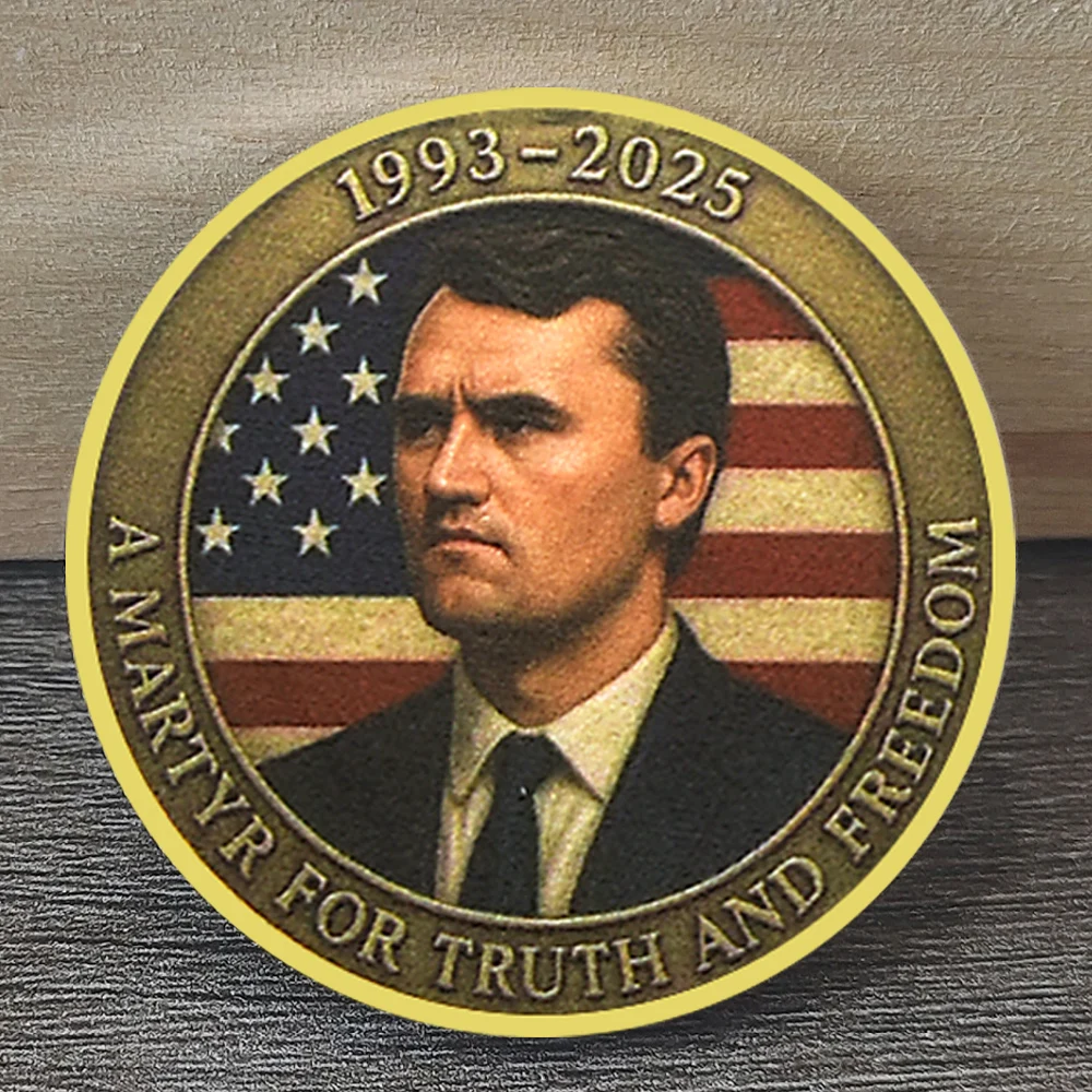 Charlie Kirk Commemorative Coin A Martyr for Truth and Freedom Christian Faith Collector's Souvenir Gift
Charlie Kirk Commemorative Coin A Martyr for Truth and Freedom Christian Faith Collector's Souvenir Gift