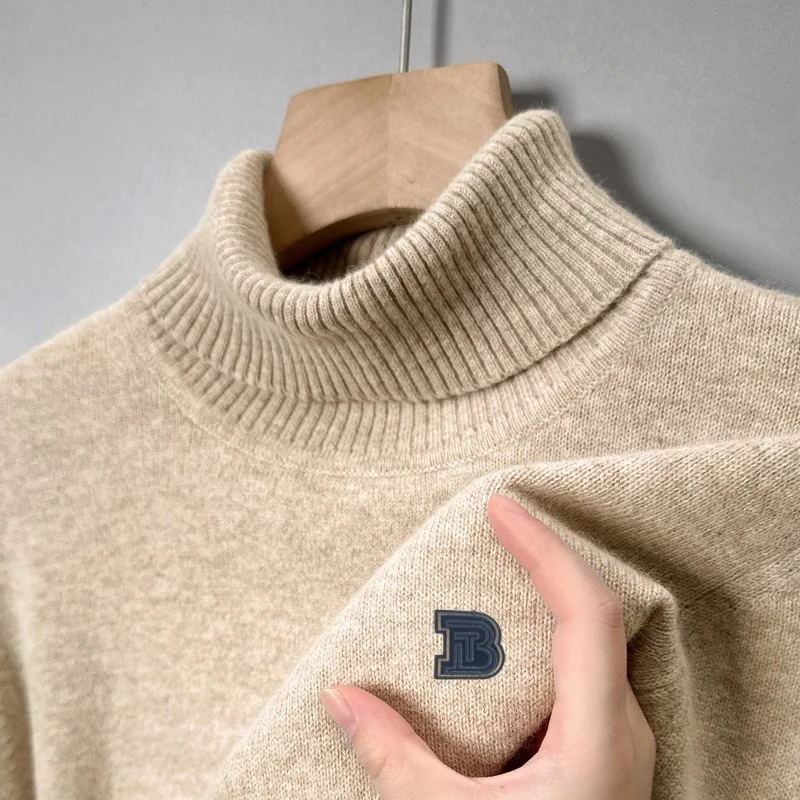 Exquisite Letter Print Men's Double Flip High Collar Knitted Sweater High Quality Hooded Thicken Warm Winter New Casual Menswear
Exquisite Letter Print Men's Double Flip High Collar Knitted Sweater High Quality Hooded Thicken Warm Winter New Casual Menswear