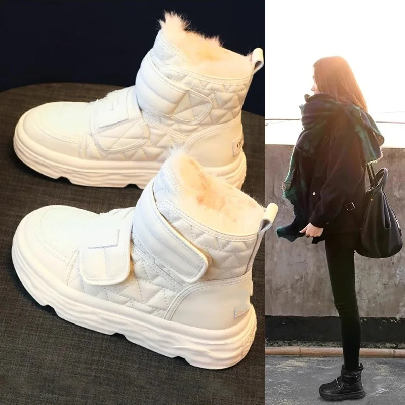 Thick Bottom Short Tube Snow Boots Women's Winter New Outdoor Warm Northeast Big Cotton Shoes Fleece Thickened Bread Shoes
Thick Bottom Short Tube Snow Boots Women's Winter New Outdoor Warm Northeast Big Cotton Shoes Fleece Thickened Bread Shoes