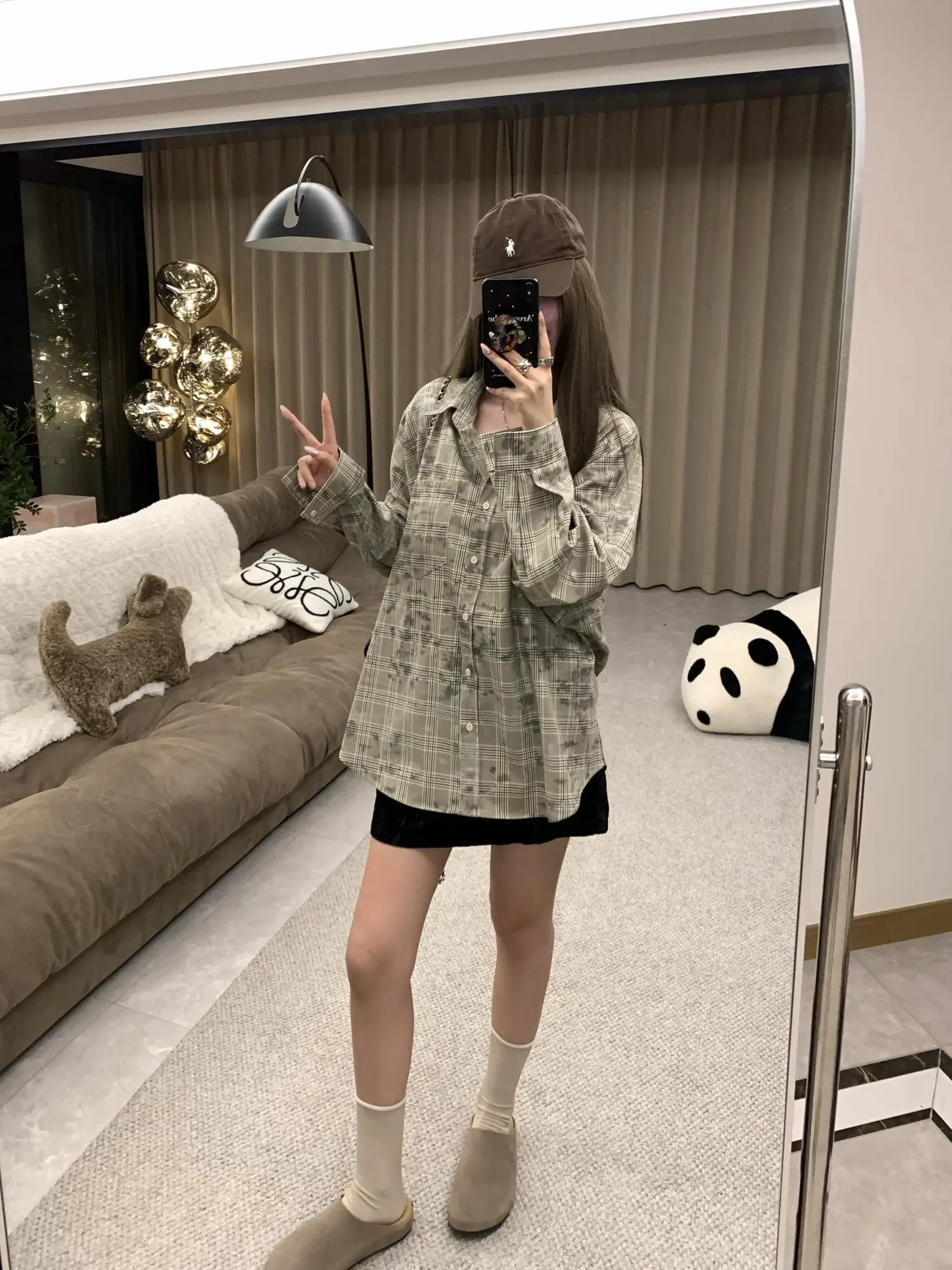 Винтажная свободная женская рубашка в клетку Ruuii, дизайн для ранней осени, корейский стиль, длинный рукав, повседневная верхняя одежда, цвет «Разливной чернильный»
Винтажная свободная женская рубашка в клетку Ruuii, дизайн для ранней осени, корейский стиль, длинный рукав, повседневная верхняя одежда, цвет «Разливной чернильный»