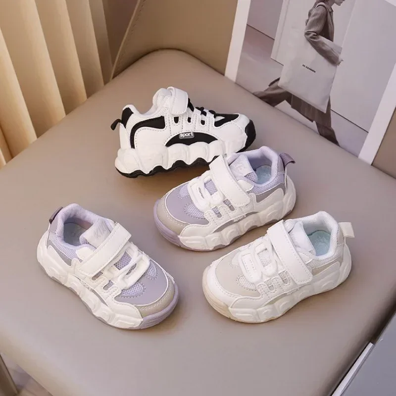 Girls' Sports Shoes 2024 Spring and Autumn New Children's Anti-Slip Breathable Casual Shoes Boys' Knob Buckle Running Shoes
Girls' Sports Shoes 2024 Spring and Autumn New Children's Anti-Slip Breathable Casual Shoes Boys' Knob Buckle Running Shoes