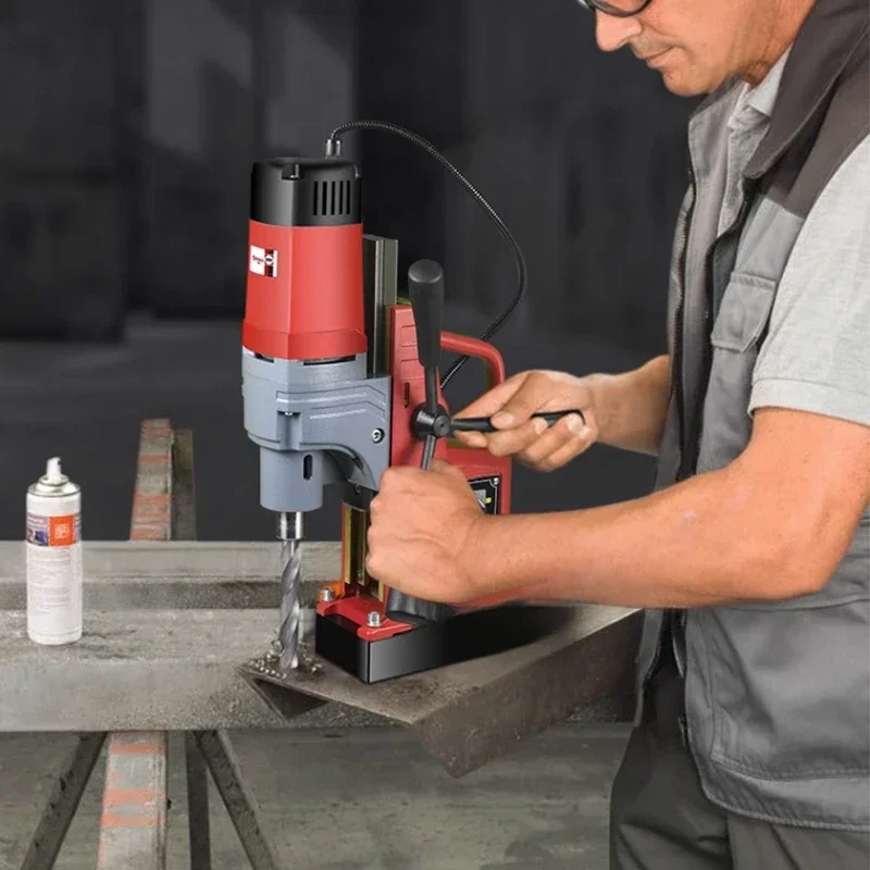 Bestseller Electric Drilling Machine Mag Drill Press Boring 16mm Power Magnetic Drill 700R AX13/AX16 With Chuck
Bestseller Electric Drilling Machine Mag Drill Press Boring 16mm Power Magnetic Drill 700R AX13/AX16 With Chuck