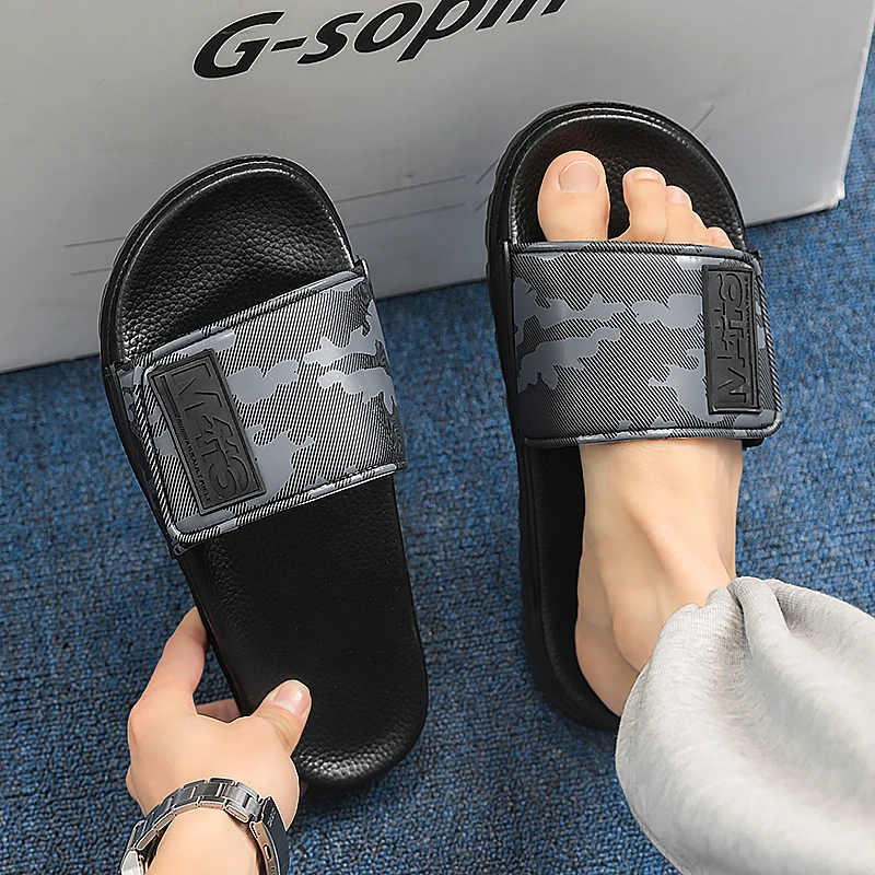 Men's Casual Flip-flops in Solid Color with A Simple Design Summer Soft Ultra-light Quick-drying and Anti-slip Home Shoes
Men's Casual Flip-flops in Solid Color with A Simple Design Summer Soft Ultra-light Quick-drying and Anti-slip Home Shoes