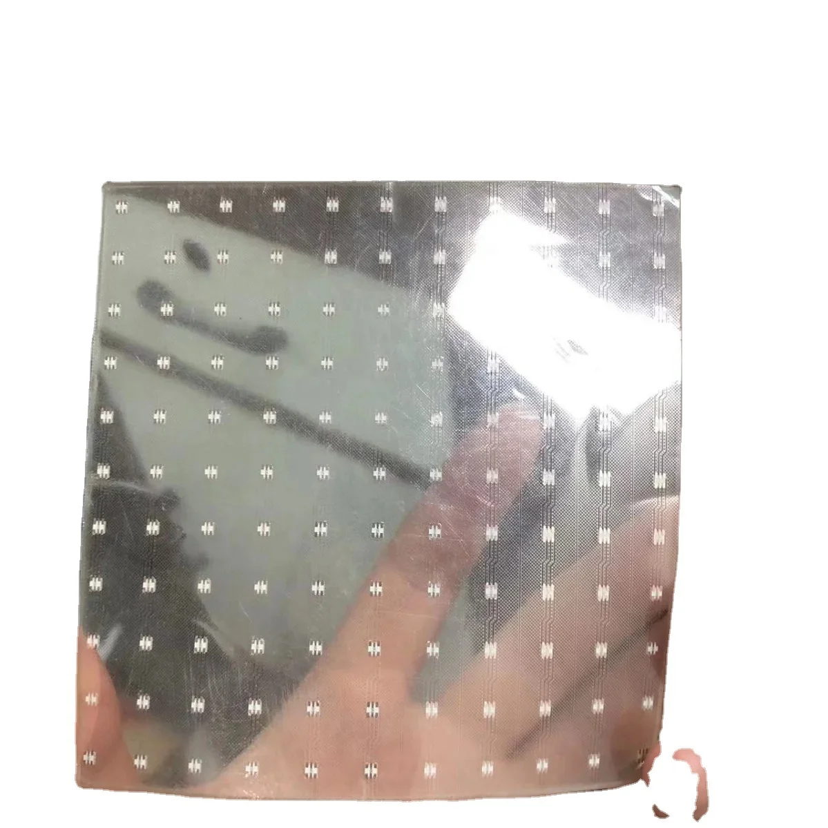 LED Crystal Film Screen Light Transparent and Thin P6 Ultra-clear Full-color Flexible Crystal Film Display
LED Crystal Film Screen Light Transparent and Thin P6 Ultra-clear Full-color Flexible Crystal Film Display