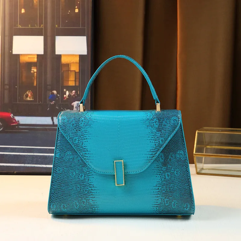 Women's Designer Luxury Shoulder Bag Handbags For Women New Temperament Snake Patterned Trendy Fashion Crossbody Clutche Y2k
Women's Designer Luxury Shoulder Bag Handbags For Women New Temperament Snake Patterned Trendy Fashion Crossbody Clutche Y2k