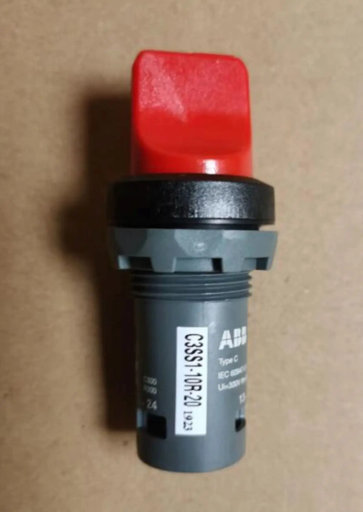10 pcs C3SS1-10R-20 62000158 1SFA619210R1021 Selector Switch
10 pcs C3SS1-10R-20 62000158 1SFA619210R1021 Selector Switch