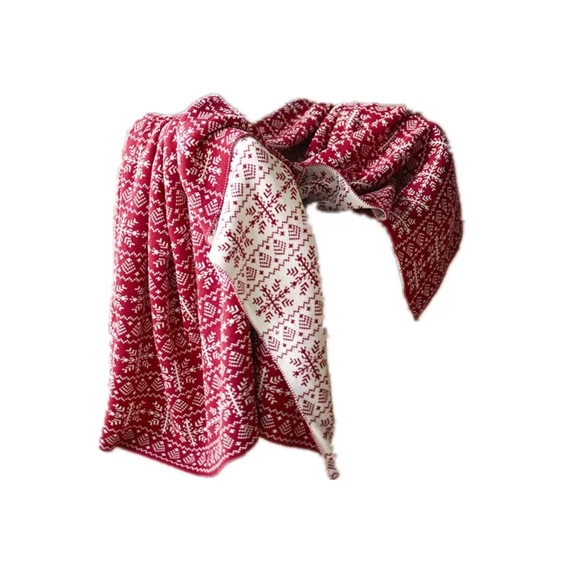 European Classical Snowflake jacquard knitted blanket Double-side Thick Thread Christmas Red Soft Skin Friendly Camp Cover Quilt
European Classical Snowflake jacquard knitted blanket Double-side Thick Thread Christmas Red Soft Skin Friendly Camp Cover Quilt