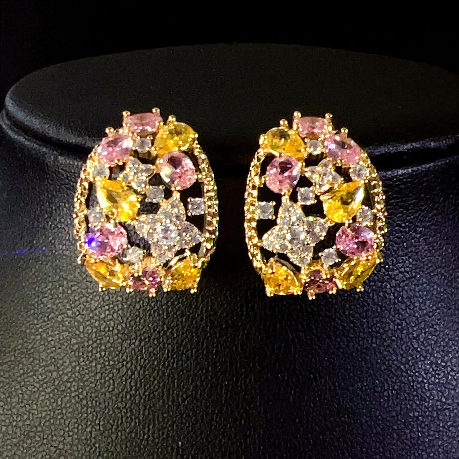 Новые круглые ослепительные разноцветные элегантные повседневные серьги-гвоздики, одежда, украшения для Нигерии, подарки для свадебной вечеринки, фестиваля E338
Новые круглые ослепительные разноцветные элегантные повседневные серьги-гвоздики, одежда, украшения для Нигерии, подарки для свадебной вечеринки, фестиваля E338