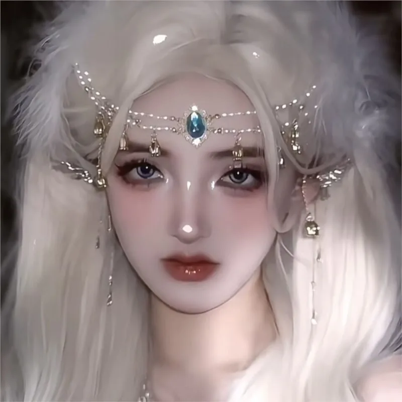 Exotic Eyebrow Pendant Ancient Western Hair Accessories Goddess Forehead Chain Photo Necklace
Exotic Eyebrow Pendant Ancient Western Hair Accessories Goddess Forehead Chain Photo Necklace