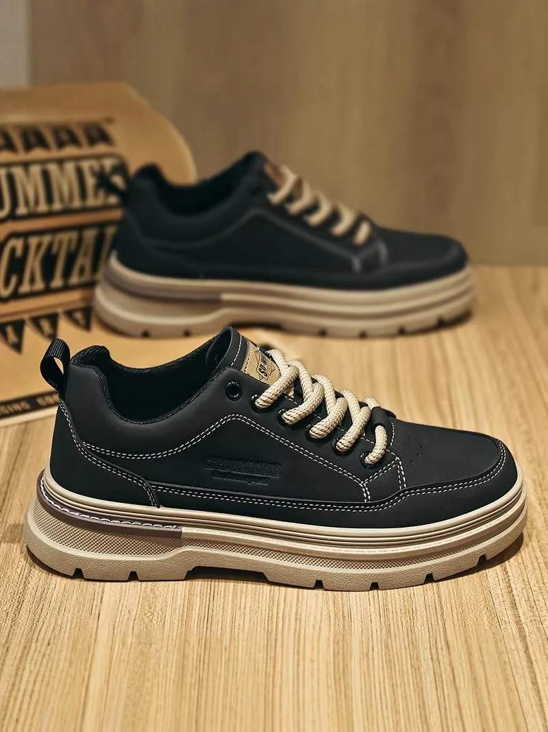 Men's Casual Thick Bottom Anti-slip Wear-resistant Leather Shoes Spring Summer New Style Youth Black Leisure Sports Board Shoes
Men's Casual Thick Bottom Anti-slip Wear-resistant Leather Shoes Spring Summer New Style Youth Black Leisure Sports Board Shoes