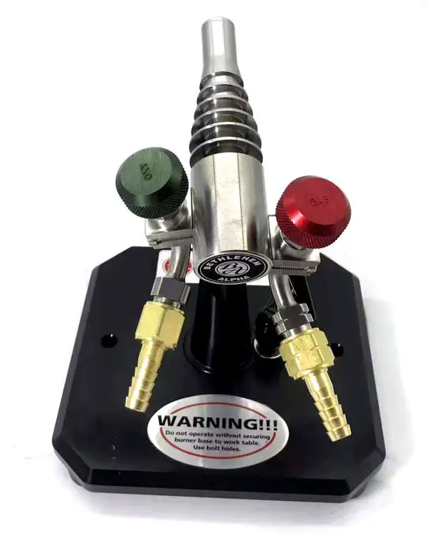 Американская газовая горелка Bethlehem Lamplighter Spitfire с насадкой-распылителем и эффектом пламени
Американская газовая горелка Bethlehem Lamplighter Spitfire с насадкой-распылителем и эффектом пламени