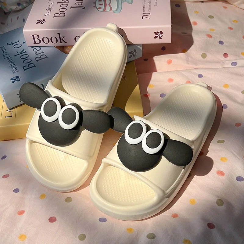 Shoes Man Summer 2025New Cartoon Slippers Ladies Comfortable Home Slippers EVA Trend Couple Non-Slip Slippers sandalias de mujer
Shoes Man Summer 2025New Cartoon Slippers Ladies Comfortable Home Slippers EVA Trend Couple Non-Slip Slippers sandalias de mujer