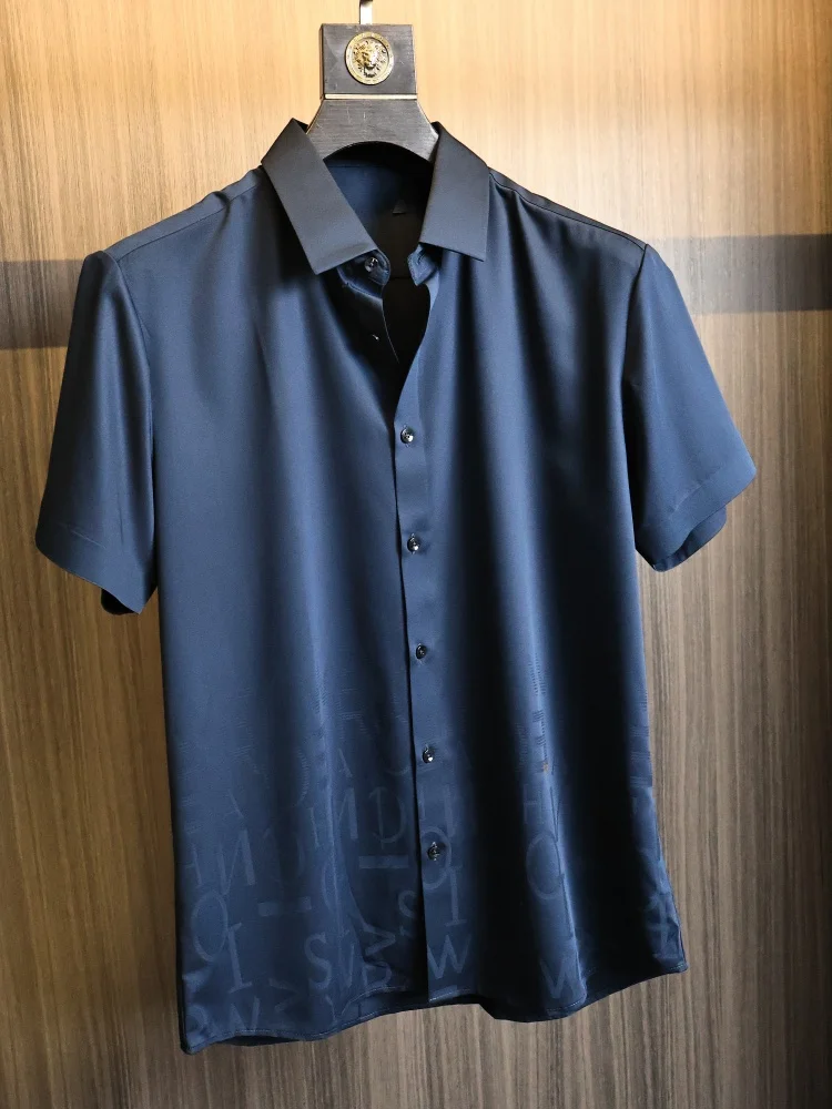 Business Casual Men's Short Sleeve Shirt Summer Fashion Urban Standard Fit Commute Polyester Fiber Breathable Comfortable
Business Casual Men's Short Sleeve Shirt Summer Fashion Urban Standard Fit Commute Polyester Fiber Breathable Comfortable