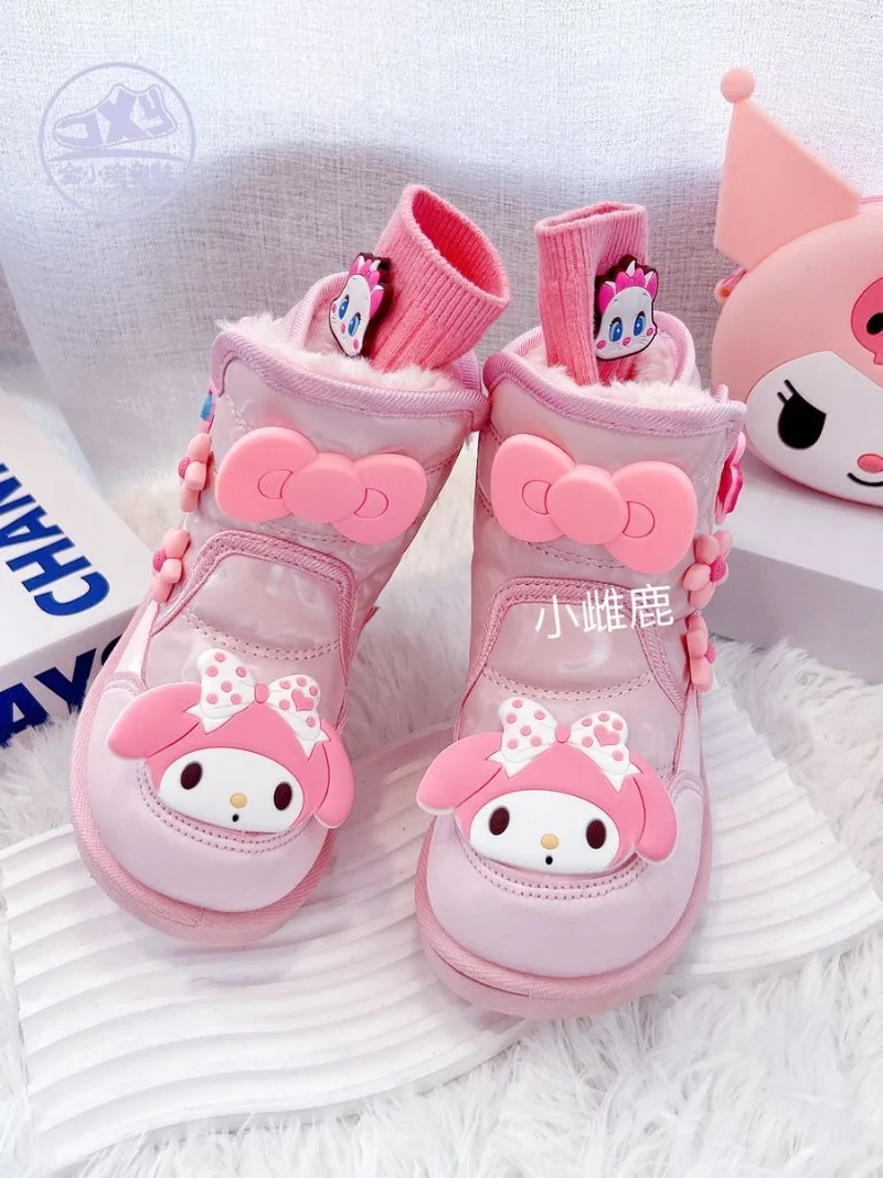 Kawaii My Melody Sanrio, детские удобные теплые ботинки с милыми героями мультфильмов, студенческая флисовая непромокаемая хлопковая обувь, подарок для детей
Kawaii My Melody Sanrio, детские удобные теплые ботинки с милыми героями мультфильмов, студенческая флисовая непромокаемая хлопковая обувь, подарок для детей