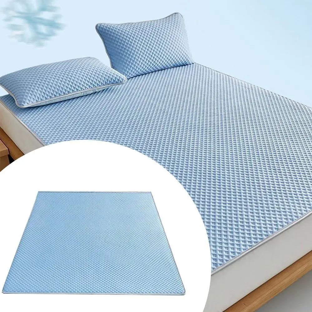Breathable Cooling Mattress Skin-friendly Comfortable Ice Silk Bed Mat Pad Soft Lightweight Smooth Air Condition Cushion
Breathable Cooling Mattress Skin-friendly Comfortable Ice Silk Bed Mat Pad Soft Lightweight Smooth Air Condition Cushion