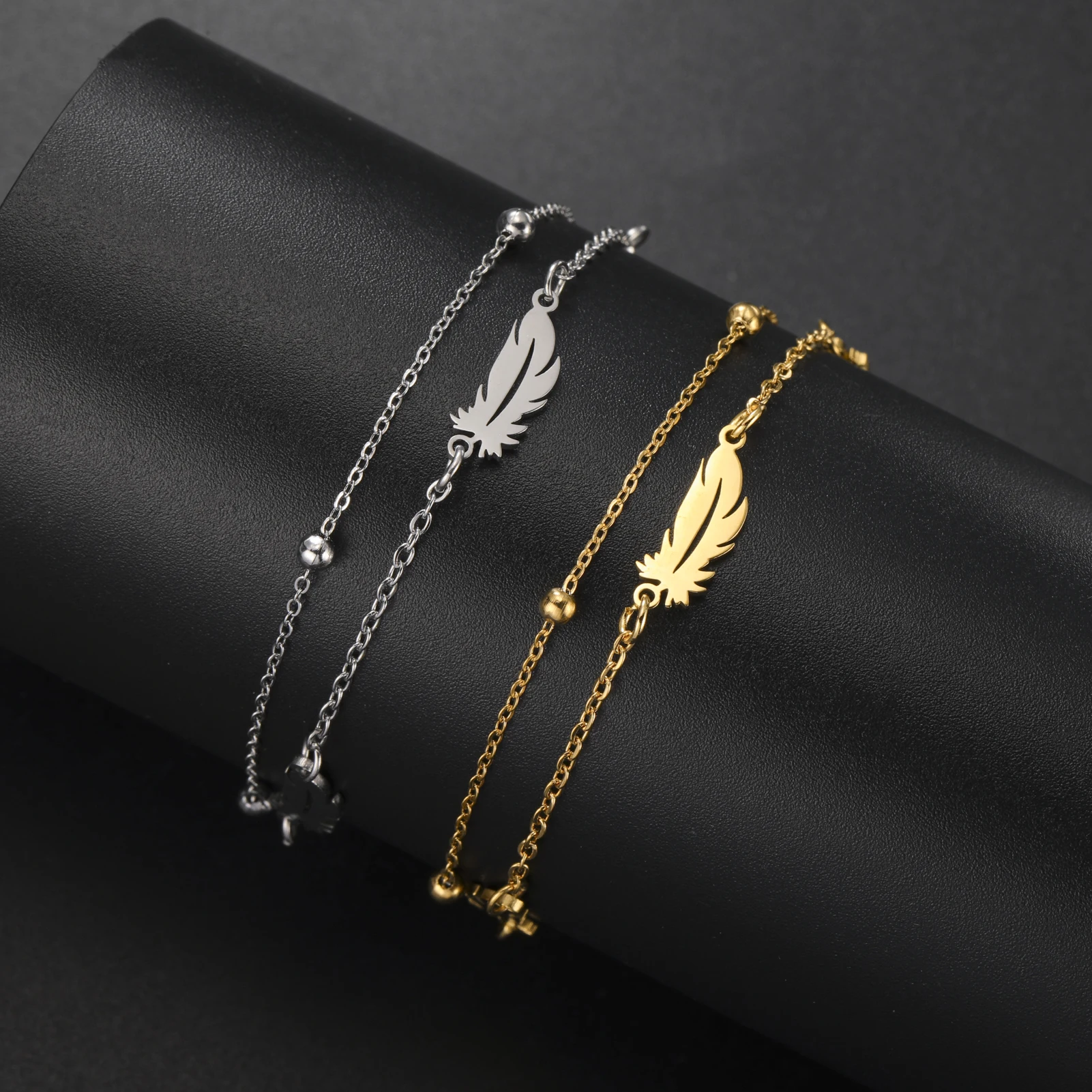 Amaxer Fashion Simple Double Opening Feather Pendant Bracelets for Women Men Silver Color Leaf Chain Jewelry Gifts Wholesale
Amaxer Fashion Simple Double Opening Feather Pendant Bracelets for Women Men Silver Color Leaf Chain Jewelry Gifts Wholesale