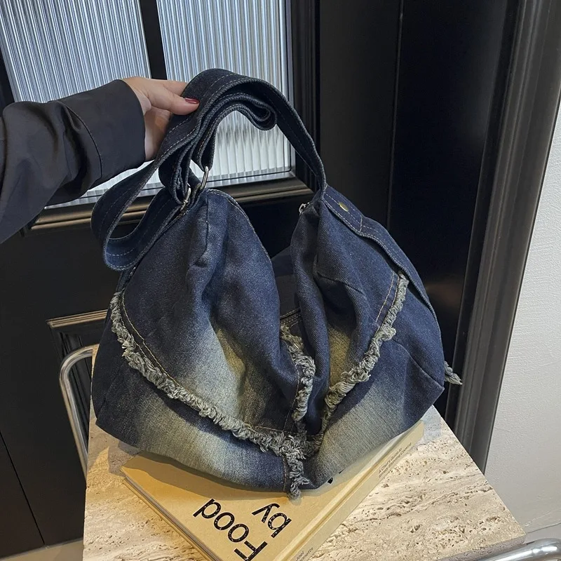 2025 New Vintage Washed Denim Shoulder Bag, Women's Large Capacity Underarm Purse, Stylish Crossbody Bag, Casual Versatile Tote
2025 New Vintage Washed Denim Shoulder Bag, Women's Large Capacity Underarm Purse, Stylish Crossbody Bag, Casual Versatile Tote