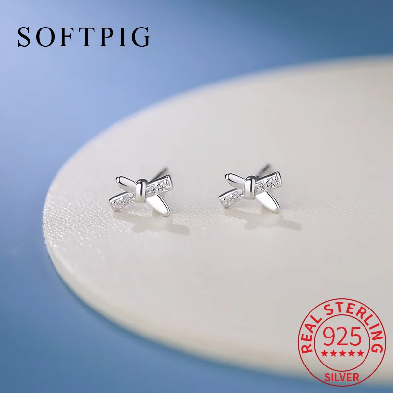 SOFTPIG Real 925 Sterling Silver Zircon Cross Mini Stud Earrings for Women Party Trendy Fine Jewelry Minimalist Accessories
SOFTPIG Real 925 Sterling Silver Zircon Cross Mini Stud Earrings for Women Party Trendy Fine Jewelry Minimalist Accessories