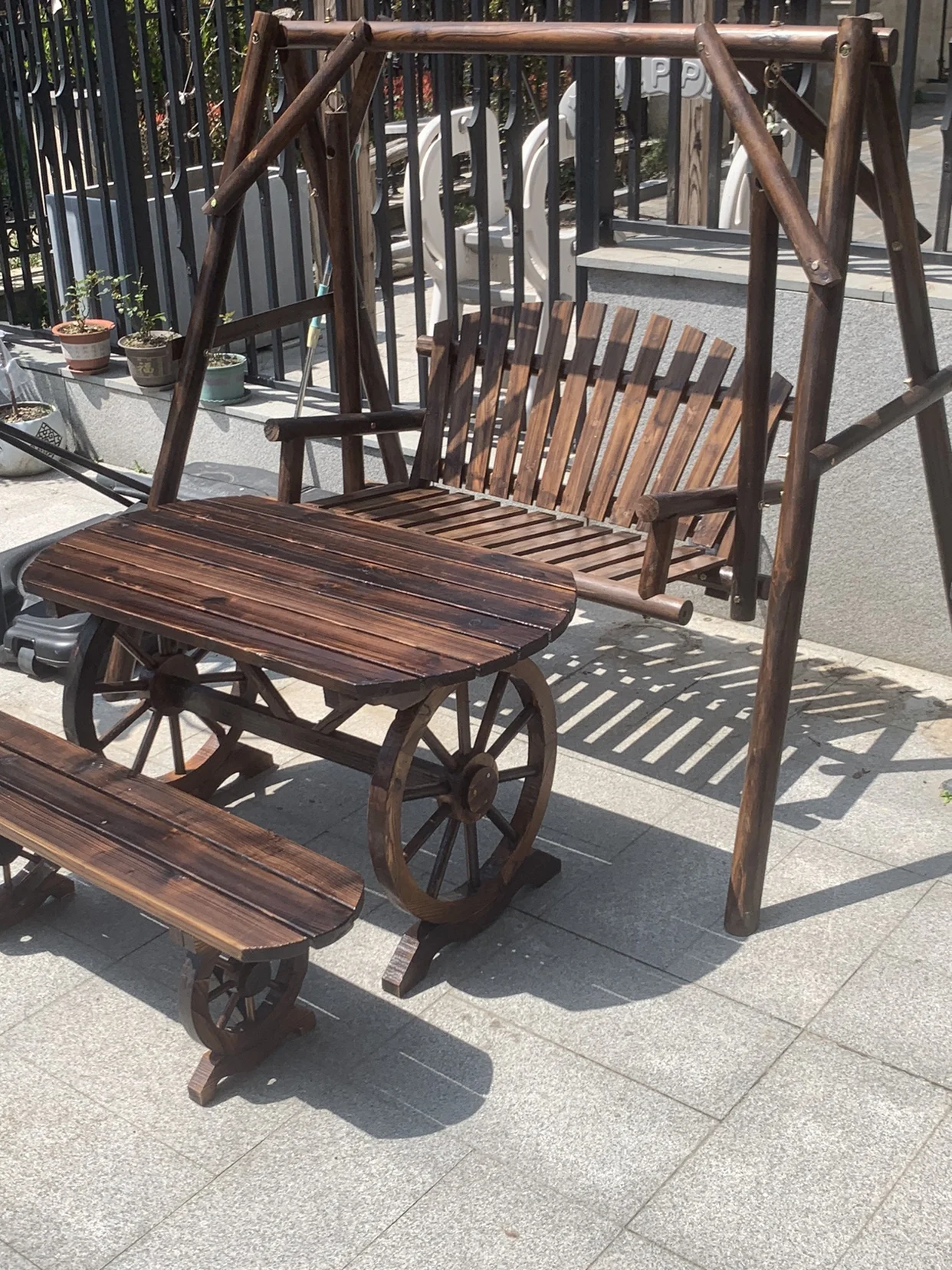 Anti-corrosive solid wood swing balcony cradle courtyard hanging basket swing outdoor carbonized double wooden hanging chair roc
Anti-corrosive solid wood swing balcony cradle courtyard hanging basket swing outdoor carbonized double wooden hanging chair roc