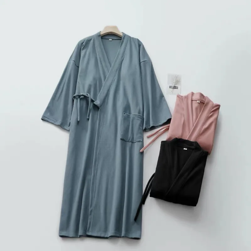 Халат, пижама, традиционный халат, длинная ночная рубашка для женщин или мужчин, удобная бархатная флисовая одежда унисекс, одежда для сна D0098
Халат, пижама, традиционный халат, длинная ночная рубашка для женщин или мужчин, удобная бархатная флисовая одежда унисекс, одежда для сна D0098