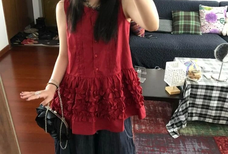 Strap vest for women in early summer, lace up sleeveless t-shirt, loose top
Strap vest for women in early summer, lace up sleeveless t-shirt, loose top