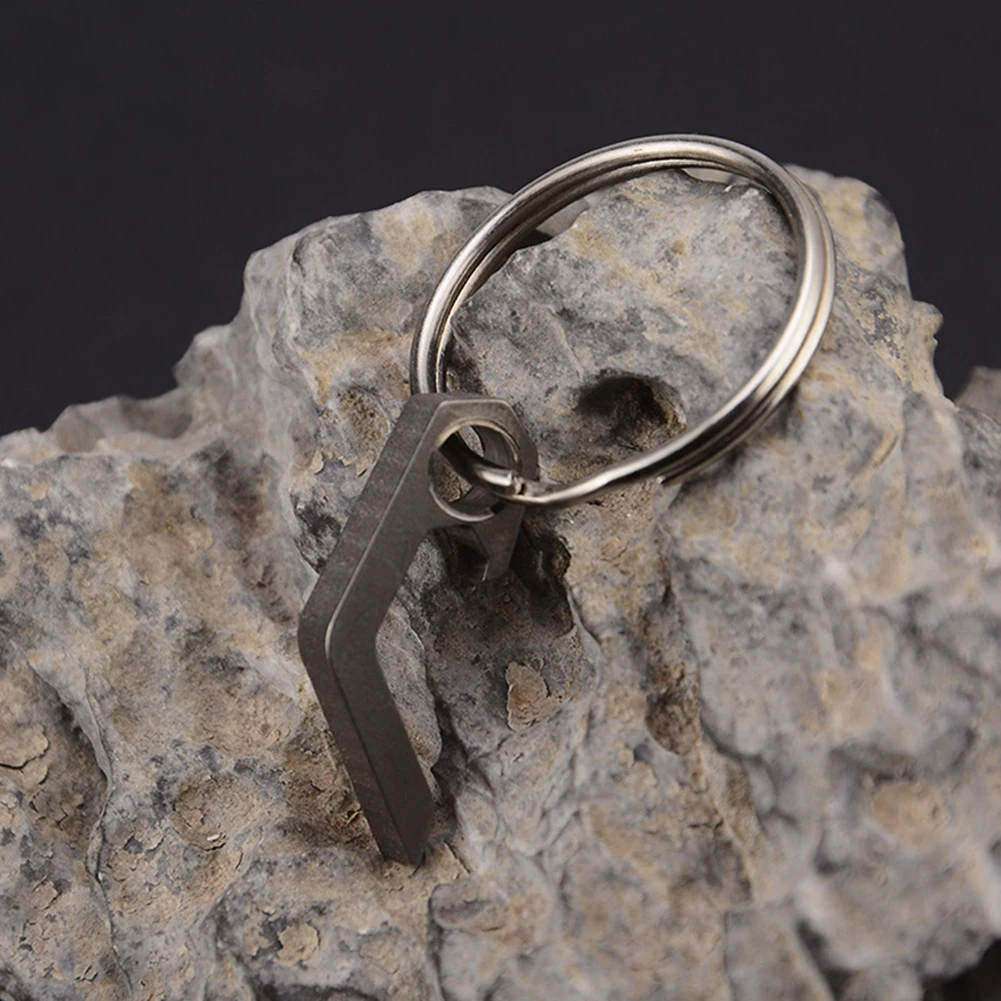 Folding Tire Mini Bottle Opener Hiking Keychain Multifunctional Camping Corkscrew Portable Tool Stainless Steel
Folding Tire Mini Bottle Opener Hiking Keychain Multifunctional Camping Corkscrew Portable Tool Stainless Steel