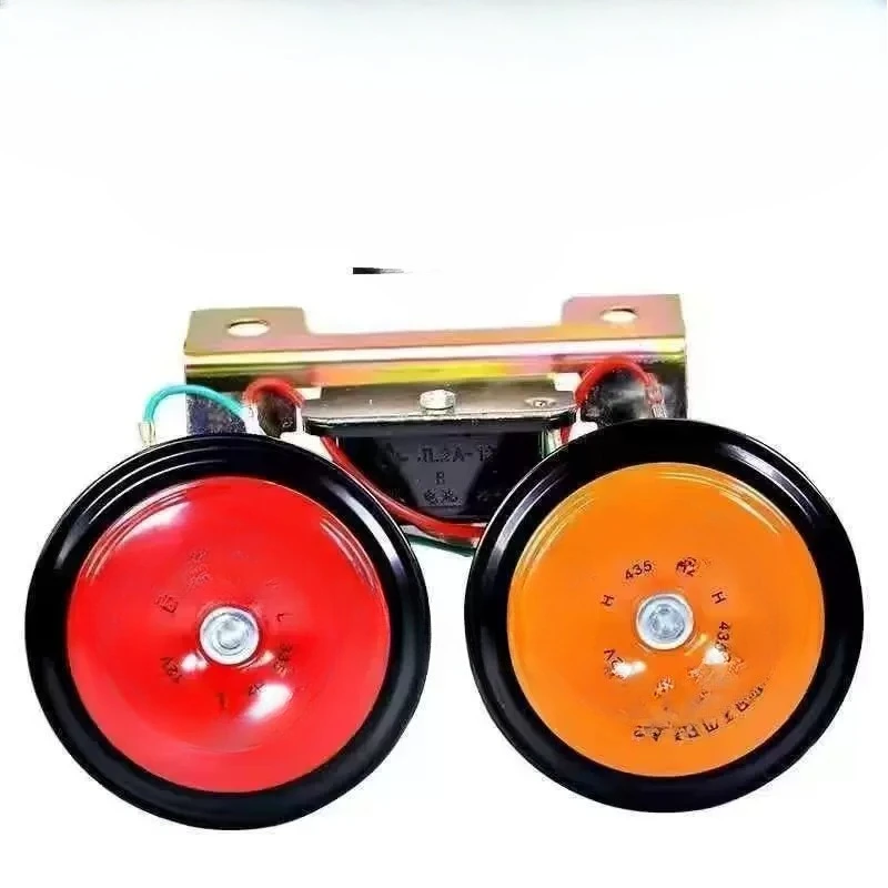 Motorcycle electric vehicle 12v24V super loud car universal high and low sound whistle waterproof
Motorcycle electric vehicle 12v24V super loud car universal high and low sound whistle waterproof