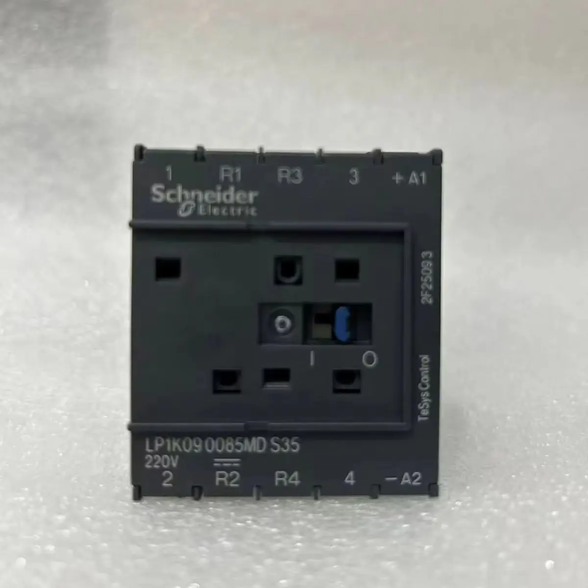LP1K090085MDS35 LP1-K090085MDS35 Contactor Contactor
LP1K090085MDS35 LP1-K090085MDS35 Contactor Contactor