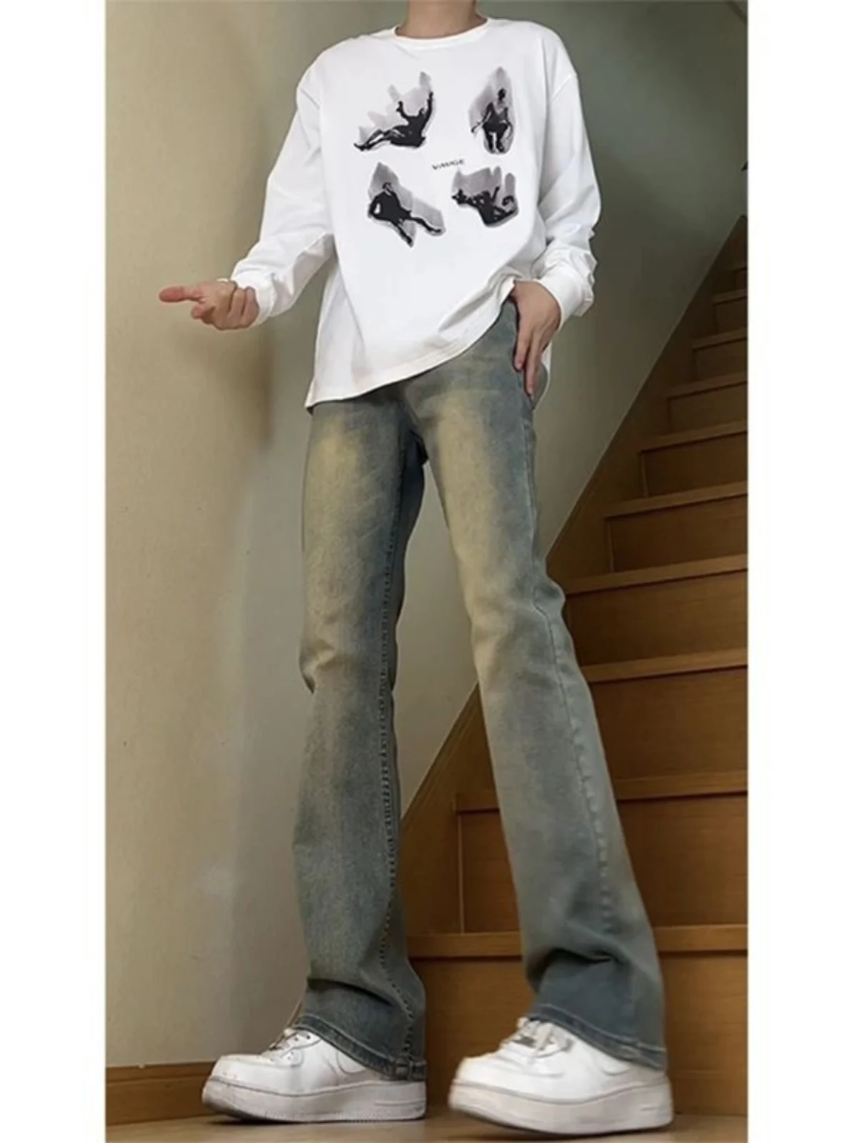 Retro Blue Slim Fit Bell Bot Jeans for Men Youth Straight Leg High Waist Premium American Sle Jeans Cotton Polyester Blend
Retro Blue Slim Fit Bell Bot Jeans for Men Youth Straight Leg High Waist Premium American Sle Jeans Cotton Polyester Blend