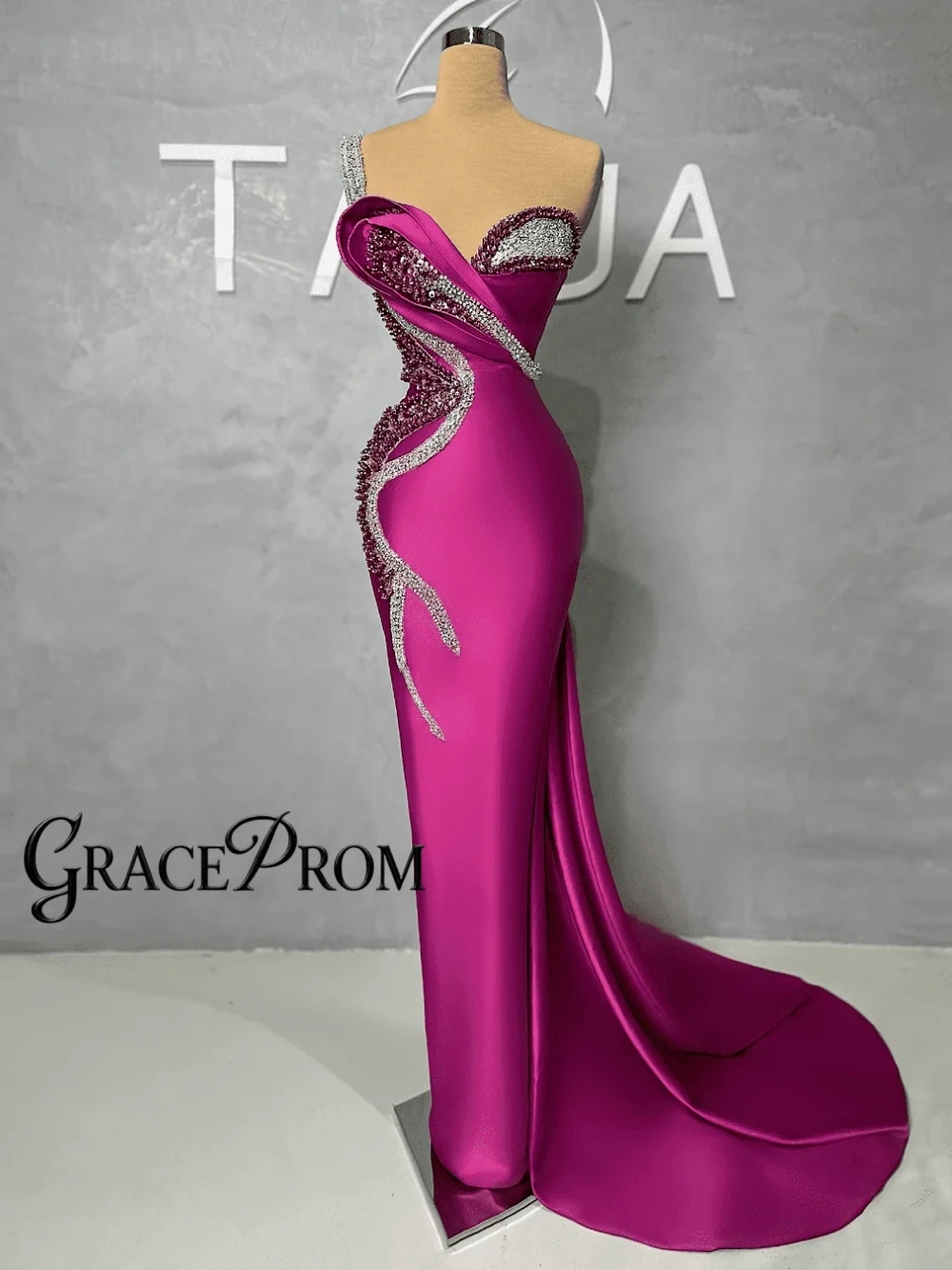 Glamorous Fuchsia One-Shoulder Prom Dress With Rhinestone Beading Mermaid Satin Evening Gown For Red Carpet Customized
Glamorous Fuchsia One-Shoulder Prom Dress With Rhinestone Beading Mermaid Satin Evening Gown For Red Carpet Customized